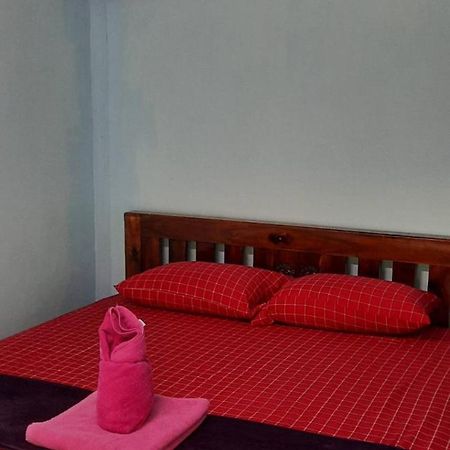 Chill Chill Long Beach Hostel Ko Lanta Esterno foto