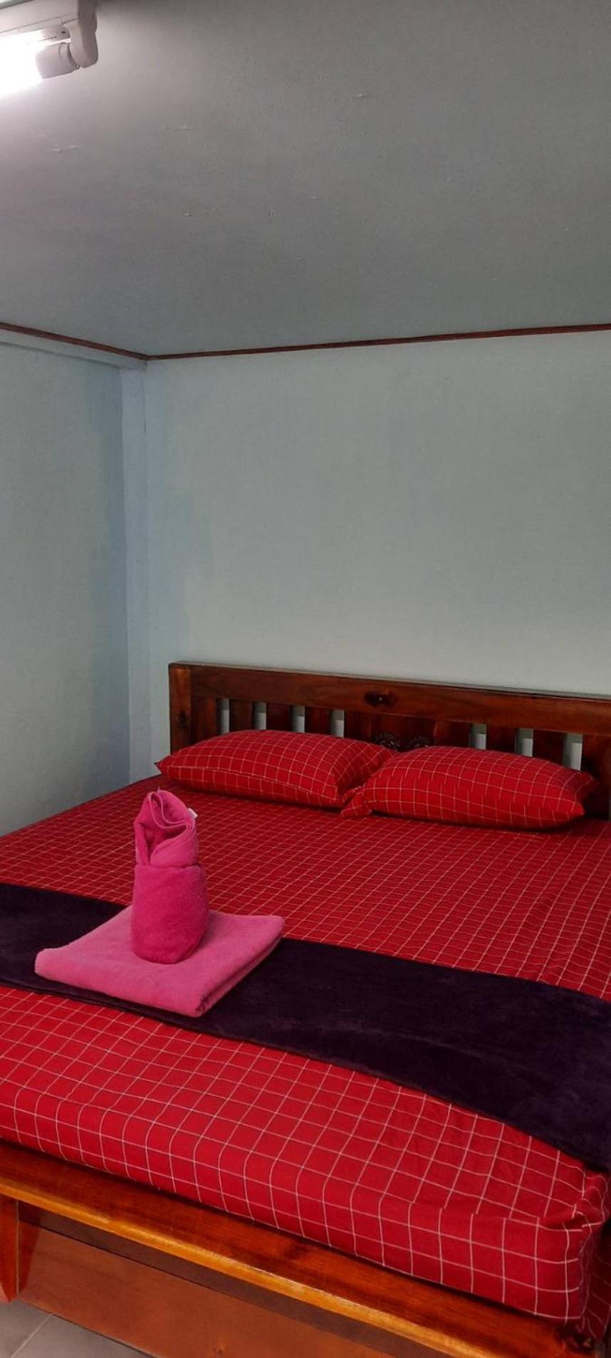 Chill Chill Long Beach Hostel Ko Lanta Esterno foto