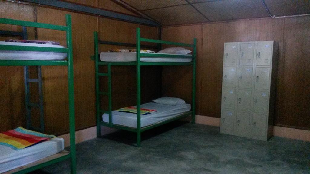 Chill Chill Long Beach Hostel Ko Lanta Esterno foto