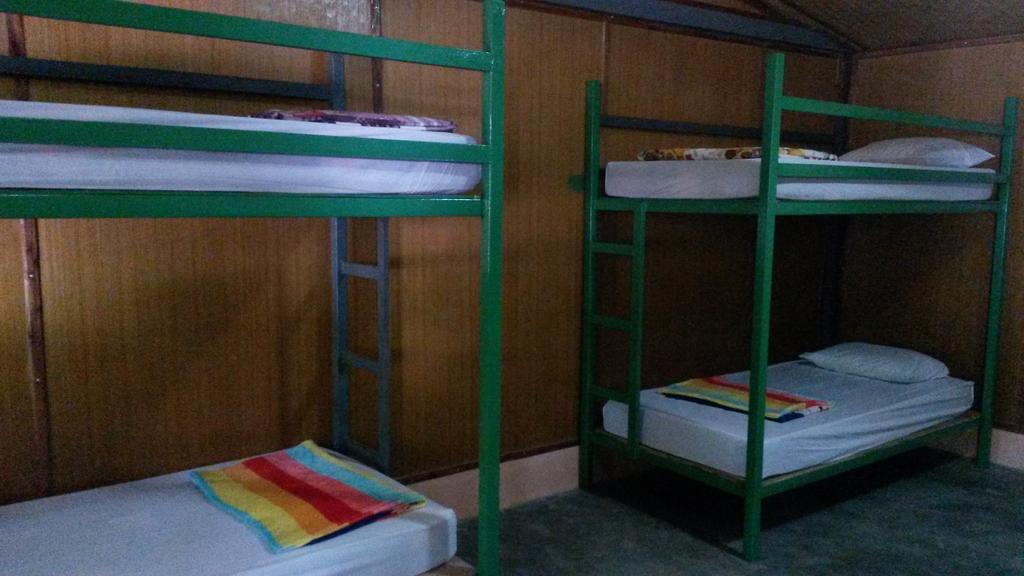 Chill Chill Long Beach Hostel Ko Lanta Esterno foto
