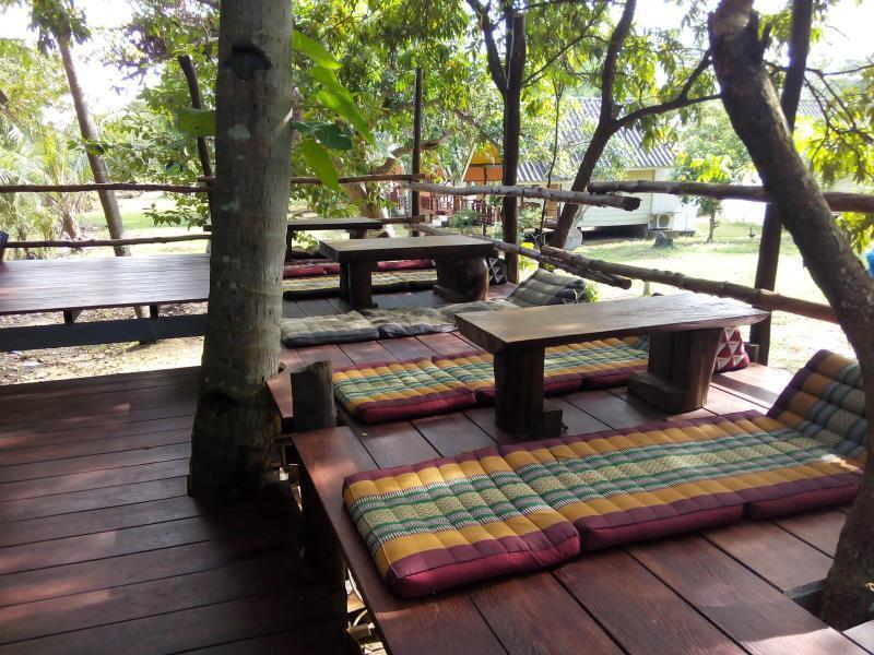Chill Chill Long Beach Hostel Ko Lanta Esterno foto
